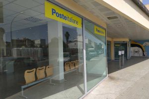 Un ufficio postale