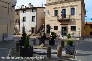 Villa San Giovanni in Tuscia - Piazza del Comune