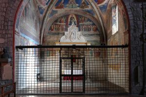 Viterbo - Nuova illuminazione per la Cappella Mazzatosta