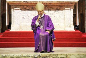 Viterbo - Il vescovo Lino Fumagalli