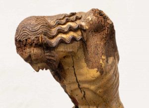 Il crocifisso ligneo restaurato dall'Unitus