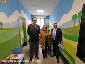 Viterbo - Polizia - Sala audizioni protette - Il capo della mobile Tundo, la pm Conti e il questore Sant'Elia