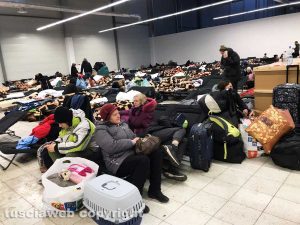 Guerra in Ucraina - I profughi al centro di prima accoglienza in Polonia