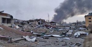 Guerra in Ucraina - Attacco missilistico contro una base militare a Yavoriv