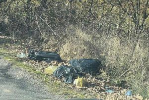 Civita Castellana – Rifiuti abbandonati