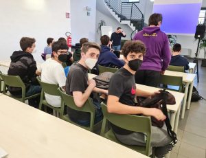 Tarquinia - Gli studenti del Cardarelli al campus Stem di robotica e programmazione videogiochi