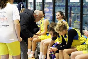 Sport - Basket - La Domus Mulieris Viterbo durante un timeout