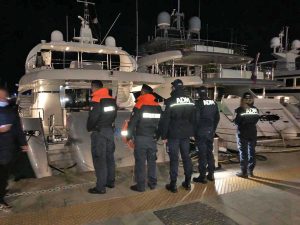 Imperia - Guardia costiera - Sequestrato panfilo
