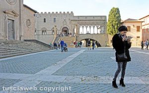 Turisti a Viterbo