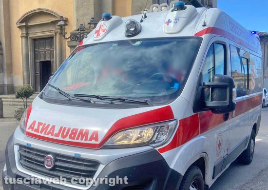 Un'ambulanza