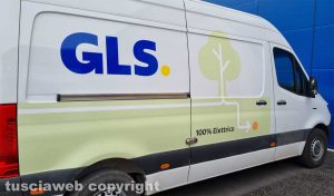 Un furgone elettrico Gls