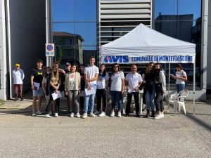 Montefiascone - Avis - I ragazzi dell'istituto "Dalla Chiesa"