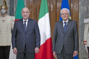 Sergio Mattarella e il presidente della repubblica algerina Abdelmadjid Tebboune