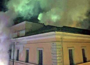 Civita Castellana - L'incendio all'interno dell’ex Andosilla