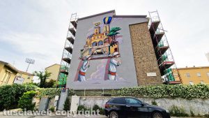 Viterbo - Pilastro - Il murale dedicato a Santa Rosa