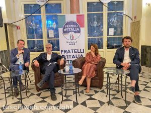Fratelli d'Italia al Caffè Schenardi