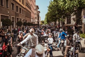 Viterbo – Il raduno “Distinguished Gentleman’s Ride”