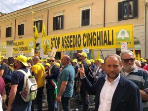 Roma - Cinghiali - Daniele Giannini al presidio di protesta di Coldiretti