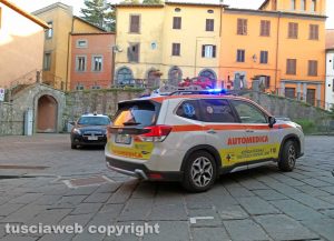 Montefiascone - Donna si sente male e sviene in casa - L'intervento di carabinieri e 118