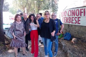 Viterbo - Laura Allegrini in visita all'Esposizione internazionale canina