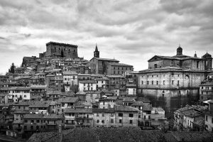 Il premio fotografico "Pier Paolo Pasolini, la forma della città" a una panoramica di Soriano nel Cimino - Scatto di Daniele Pignatiello
