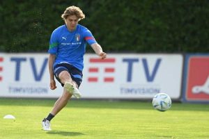 Sport - Calcio - Alessio Zerbin con la maglia della Nazionale