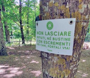 Parco del Grottone - I cartelli di divieto