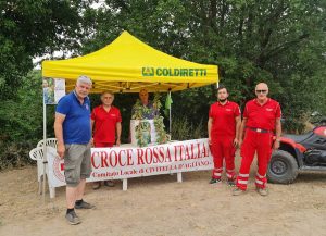 Viterbo - Coldiretti e Cri con la raccolta delle ciliegie