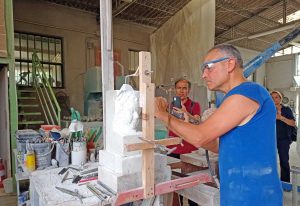 Tarquinia - Dimostrazione di Stefano Todini all’incontro con i ragazzi dell'Unitus