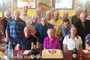 Viterbo - Gli ex studenti dell'Itis si ritrovano a 50 anni dal diploma