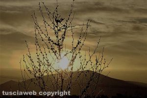 Viterbo - Il sole sorge sui Cimini