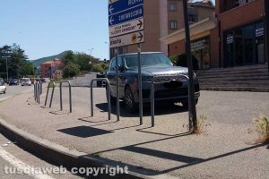 Viterbo - Sosta selvaggia al quartiere Carmine