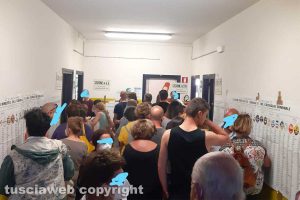 Viterbo - Il seggio di via Carlo Cattaneo