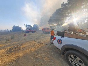 Protezione civile sull'incendio