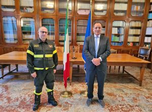 Il comandante Rocco Mastroianni e il prefetto Antonio Cananà