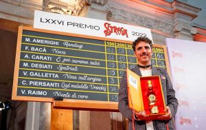 Mario Desiati vince il premio Strega 2022
