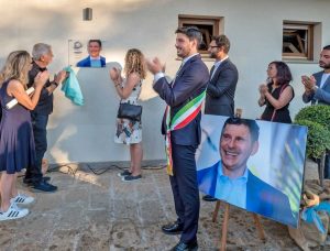 Bassano Romano - L’intitolazione della casa delle culture e dei popoli a Fabrizio Frizzi