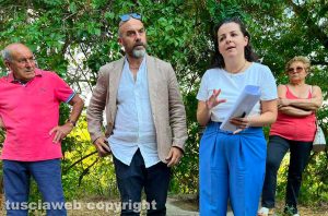 La sindaca Chiara Frontini a Roccalvecce - A sinistra Stefano Floris
