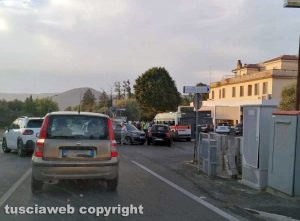 Ronciglione - Carambola tra tre auto