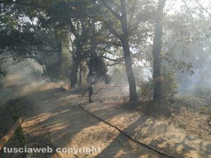 Giove - Incendio nel centro abitato