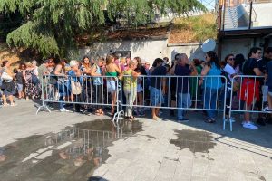 Viterbo - Santa Rosa - La coda per i biglietti per le tribune - Foto d'archivio