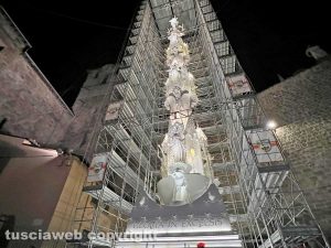 Viterbo - La macchina di Santa Rosa illumina la città - Prova luci di Gloria