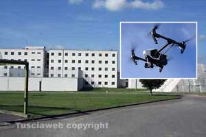 Il carcere di Mammagialla (nel riquadro, un drone)
