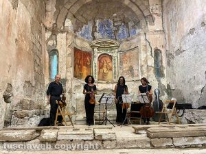 Farnese - Concerto per archi nella chiesa Santa Maria di Sala