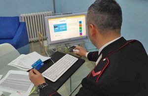 Carabinieri - Truffe online - Immagine di repertorio