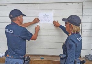 Civitavecchia - Chiuso locale sul lungomare