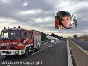 Tra i primi soccorritori i vigili del fuoco (nel riquadro Davide Ciuffreda)