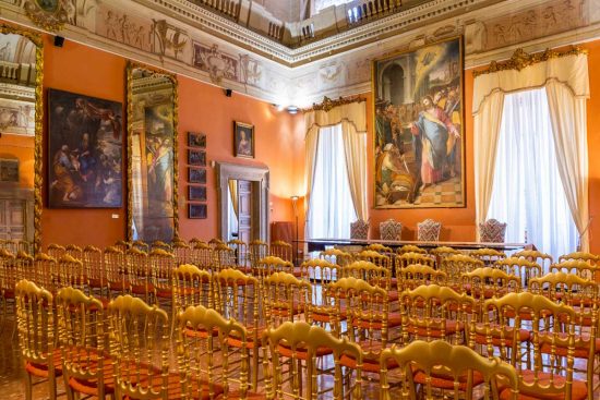 Viterbo - La sala delle Assemblee di Palazzo Brugiotti