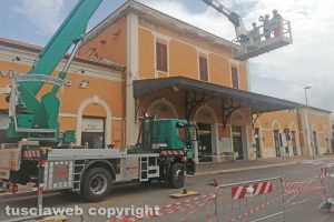 Civitavecchia - Il sopralluogo dei tecnici alla stazione