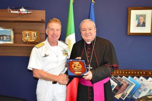 Santo Marcianò in visita alla capitaneria di porto di Civitavecchia